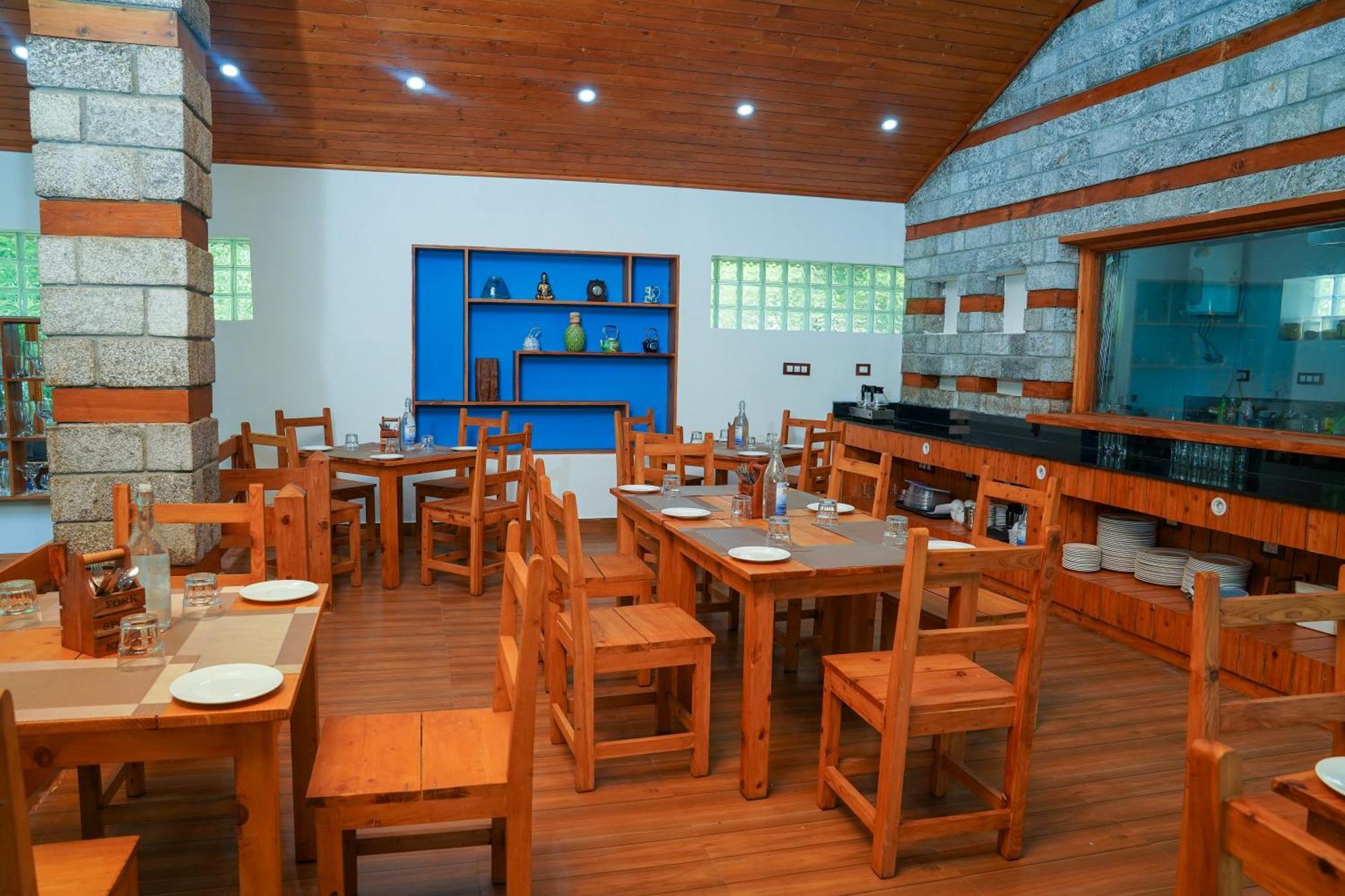 Zone Connect By The Park, Manali Hotel Buitenkant foto