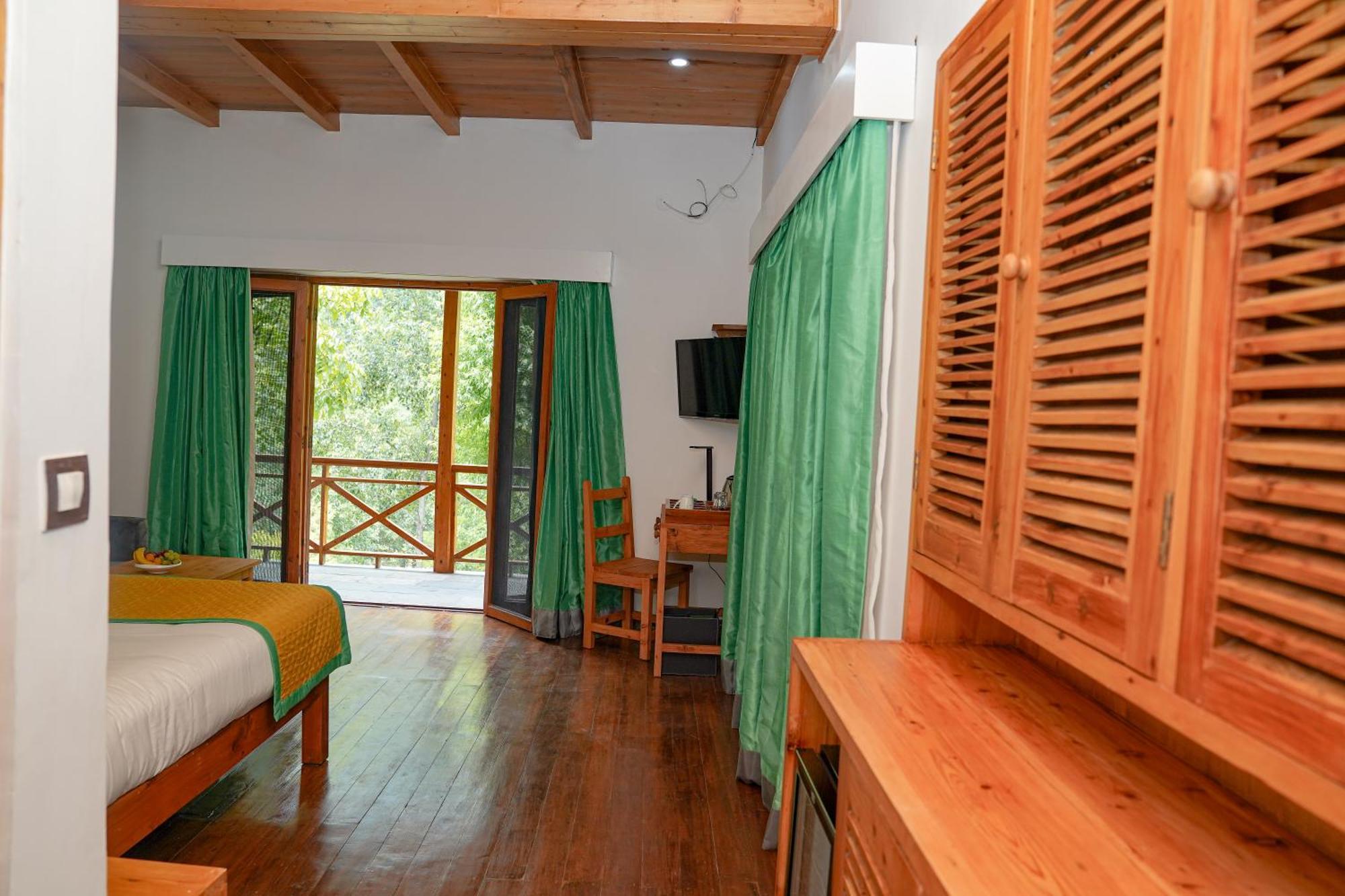 Zone Connect By The Park, Manali Hotel Buitenkant foto