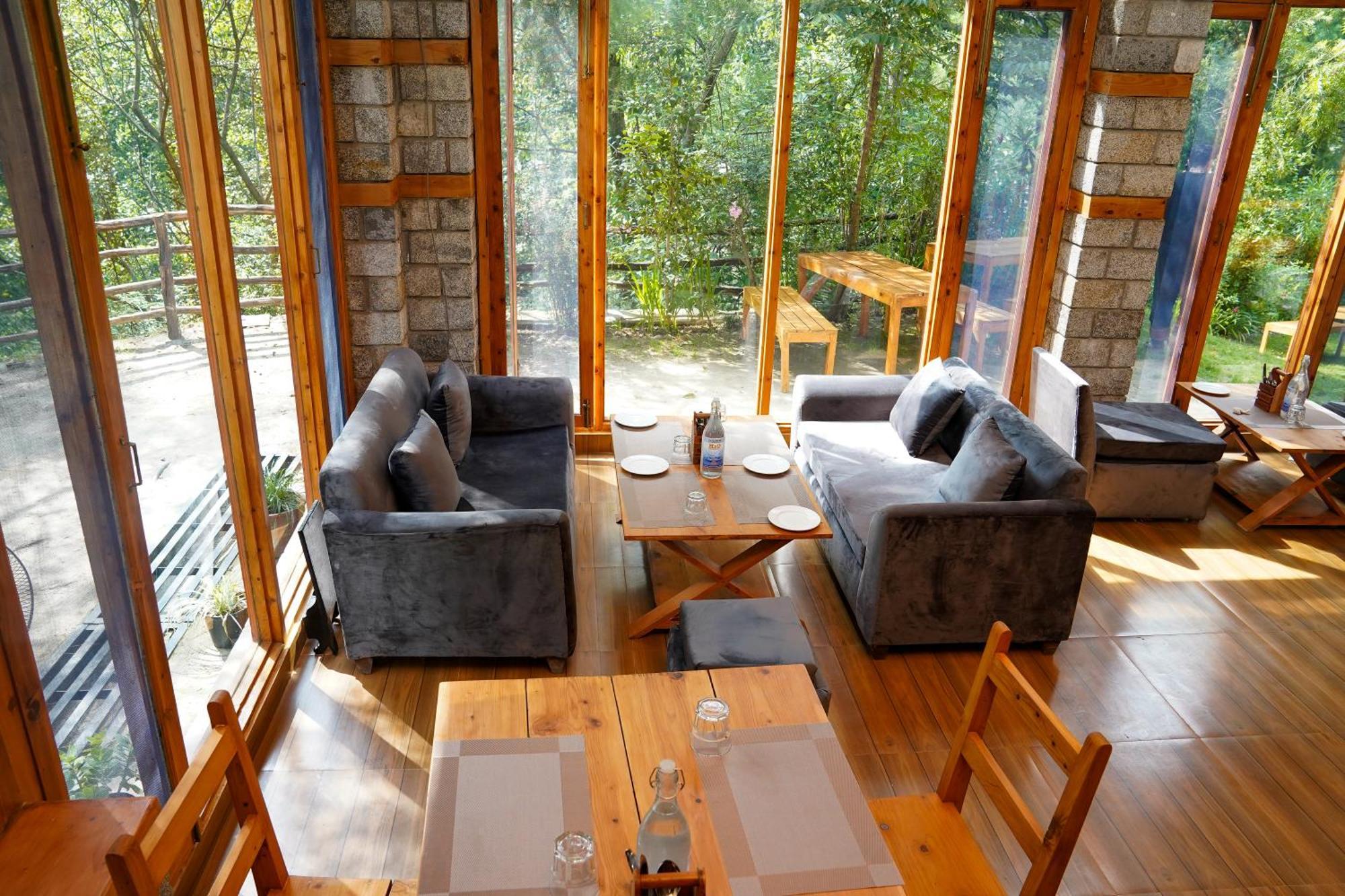 Zone Connect By The Park, Manali Hotel Buitenkant foto