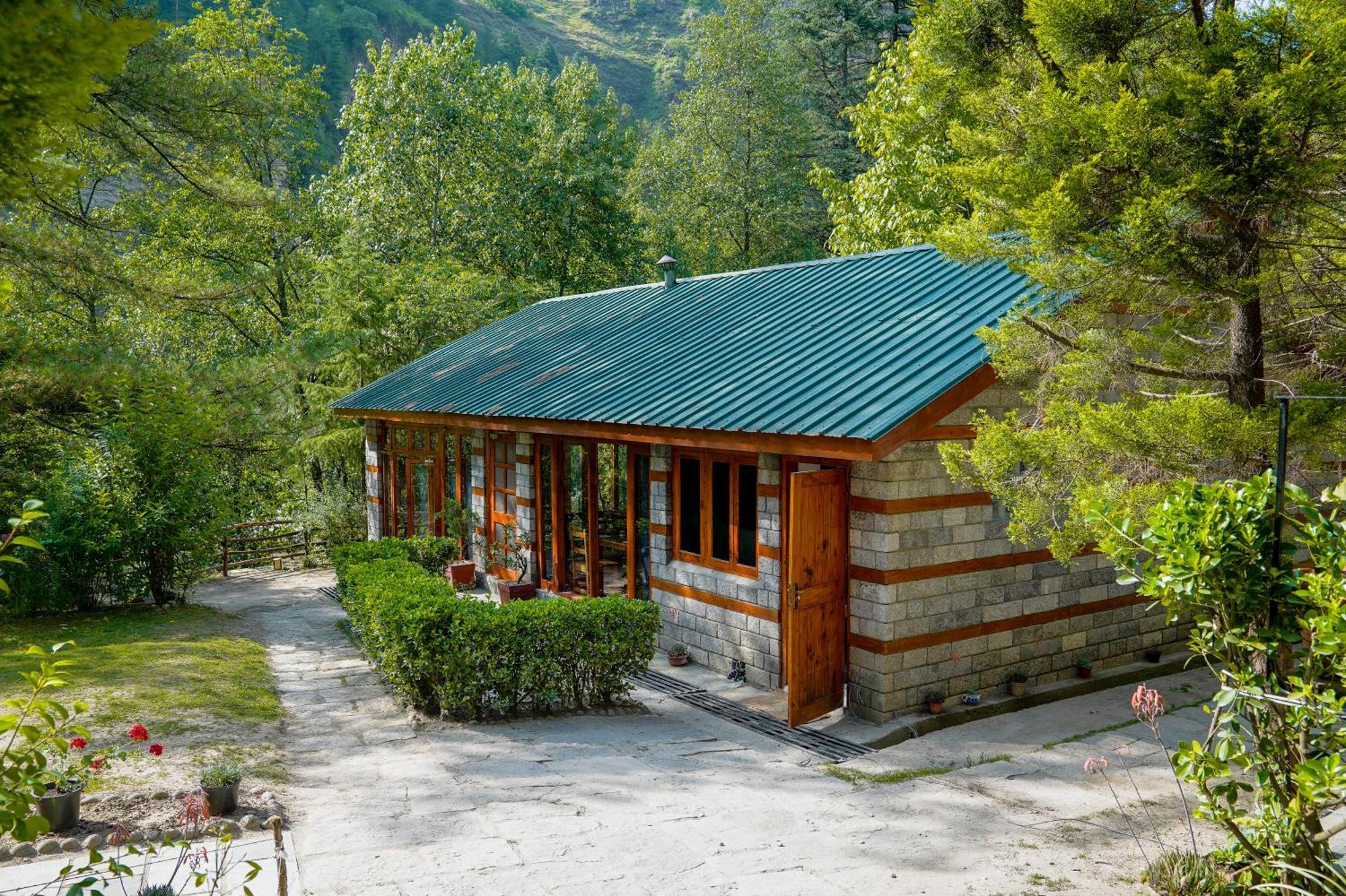 Zone Connect By The Park, Manali Hotel Buitenkant foto